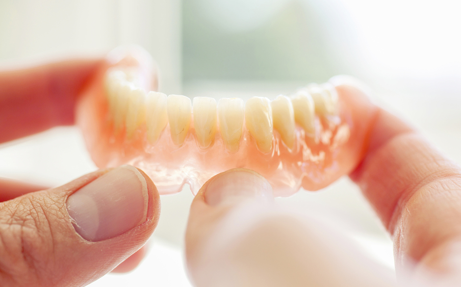 入れ歯の試着・調整